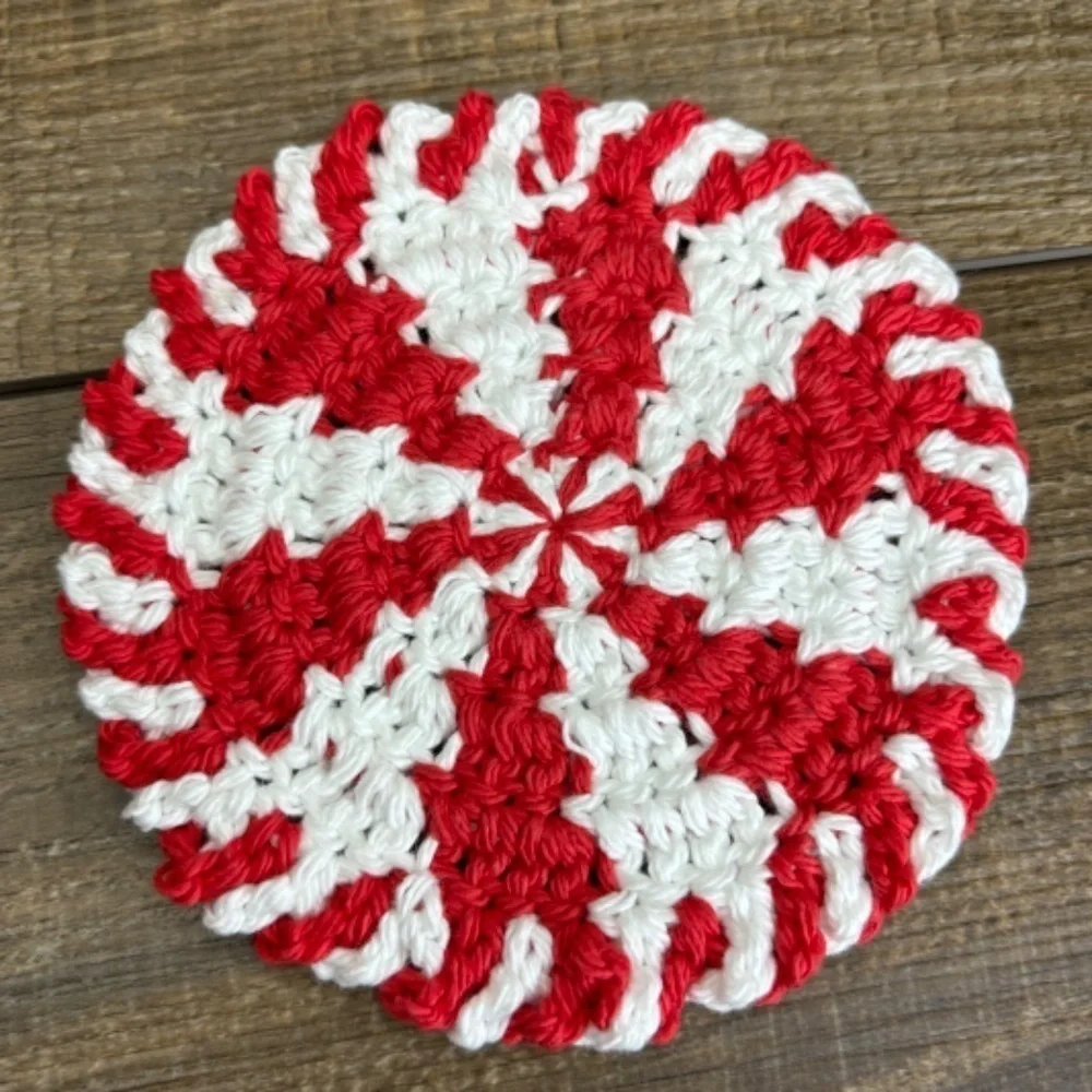 Handcrafted Crochet Peppermint Coasters Christmas‎ Holiday Set of 4 Cotton
